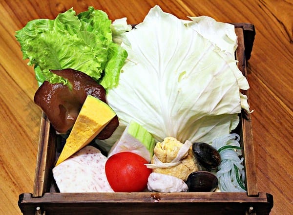 名流水岸民生館:【名流水岸民生館】高級精緻鍋物。招牌萬古燒料理