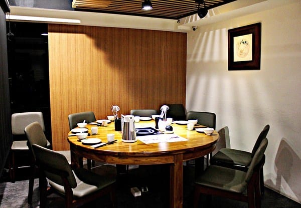 名流水岸民生館:【名流水岸民生館】高級精緻鍋物。招牌萬古燒料理