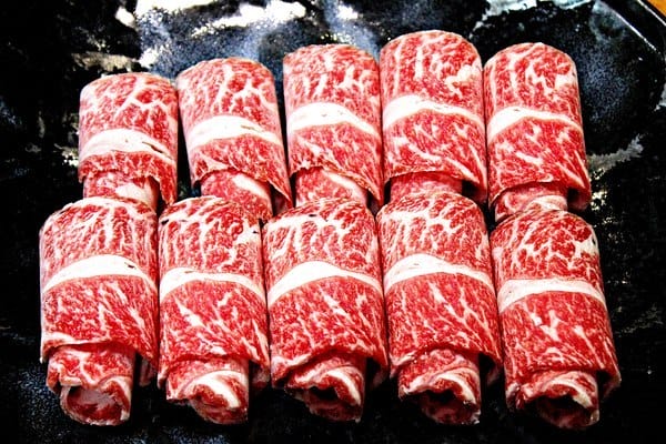 名流水岸民生館:【名流水岸民生館】高級精緻鍋物。招牌萬古燒料理