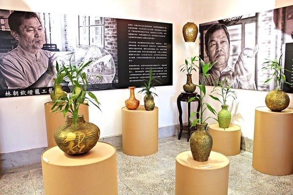 宜蘭人故事館:【宜蘭人故事館】永恆的蔣渭水。燈籠主題展覽。VR體驗館。波堡披薩Bobo Pizza。i-FRANCE 愛法餐廳