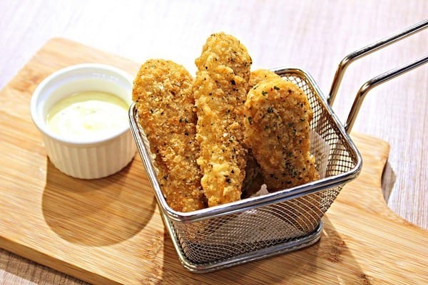 宜蘭人故事館:【宜蘭人故事館】永恆的蔣渭水。燈籠主題展覽。VR體驗館。波堡披薩Bobo Pizza。i-FRANCE 愛法餐廳