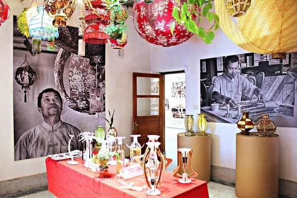 宜蘭人故事館:【宜蘭人故事館】永恆的蔣渭水。燈籠主題展覽。VR體驗館。波堡披薩Bobo Pizza。i-FRANCE 愛法餐廳