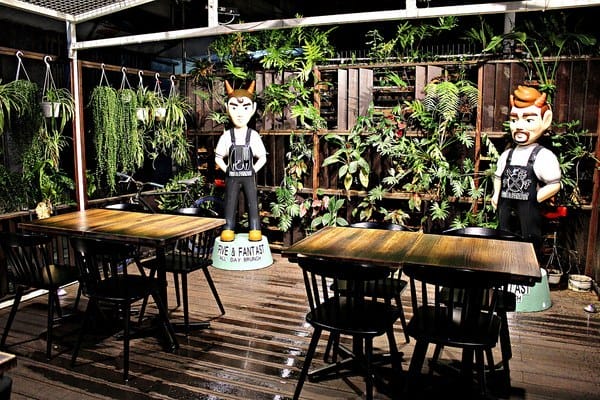 Five & Fantast 賽特廚房:【賽特廚房信義店 Five & Fantast】精緻排餐。早午餐推薦