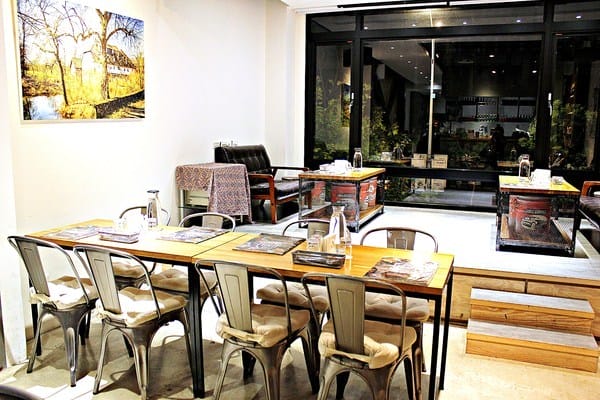 Five & Fantast 賽特廚房:【賽特廚房信義店 Five & Fantast】精緻排餐。早午餐推薦