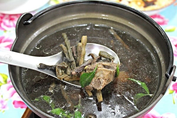 和風民宿&食堂:【和風民宿&食堂】苗栗公館客家美食。烘豆vs手沖咖啡。墨硯山健行