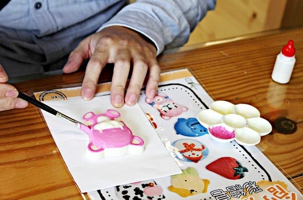 台灣茶摳肥皂故事館(Taiwan Soap Story Land):【臺灣茶摳肥皂故事館】苗栗景點。DIY肥皂課程。隨意肉圓