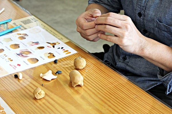 台灣茶摳肥皂故事館(Taiwan Soap Story Land):【臺灣茶摳肥皂故事館】苗栗景點。DIY肥皂課程。隨意肉圓