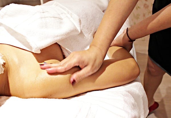 貝兒緹思整體美學館:【貝兒緹思整體美學館】桃園火車站凝膠美甲。超導水立方臉部SPA 貝兒緹思整體美學館:【貝兒緹思整體美學館】桃園火車站凝膠美甲。超導水立方臉部SPA