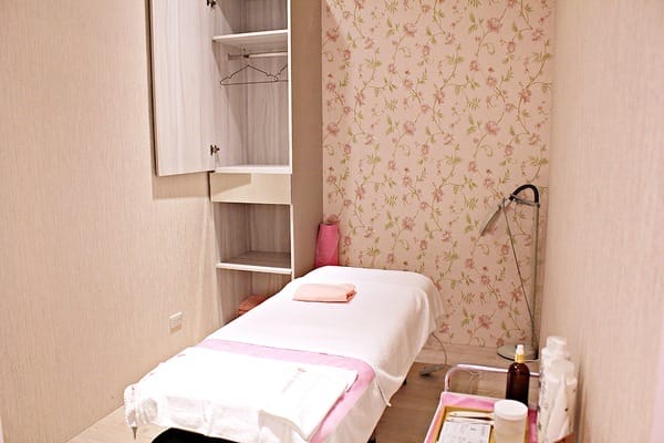 貝兒緹思整體美學館:【貝兒緹思整體美學館】桃園火車站凝膠美甲。超導水立方臉部SPA 貝兒緹思整體美學館:【貝兒緹思整體美學館】桃園火車站凝膠美甲。超導水立方臉部SPA