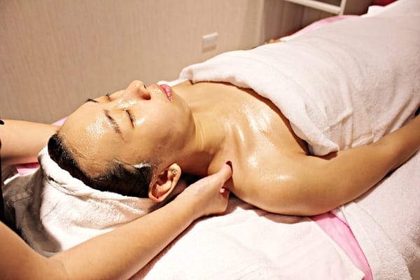 貝兒緹思整體美學館:【貝兒緹思整體美學館】桃園火車站凝膠美甲。超導水立方臉部SPA 貝兒緹思整體美學館:【貝兒緹思整體美學館】桃園火車站凝膠美甲。超導水立方臉部SPA