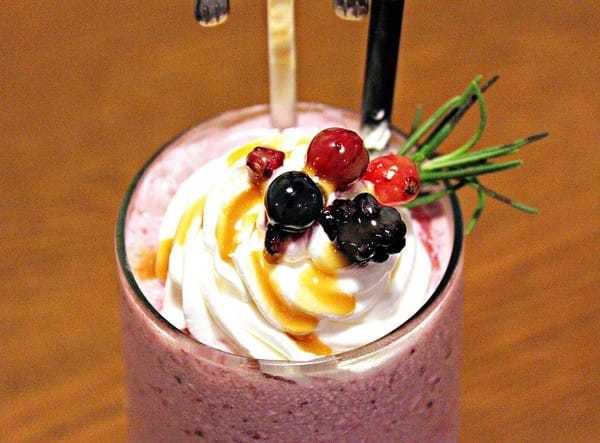 Toast Chat:【Toast Chat】早午餐。貓咪餐廳。捷運國父紀念館站