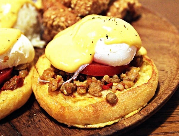 Toast Chat:【Toast Chat】早午餐。貓咪餐廳。捷運國父紀念館站