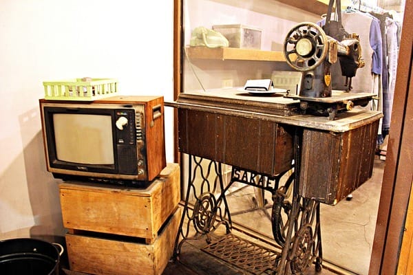 Toast Chat:【Toast Chat】早午餐。貓咪餐廳。捷運國父紀念館站