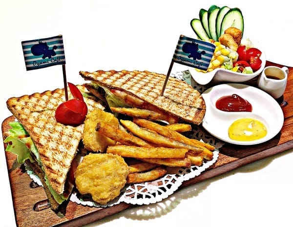 Oyami cafe:【Oyami cafe】台北西門町下午茶。義大利麵