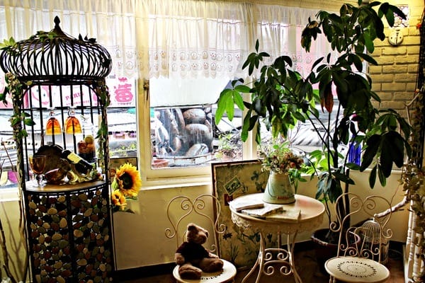 Oyami cafe:【Oyami cafe】台北西門町下午茶。義大利麵