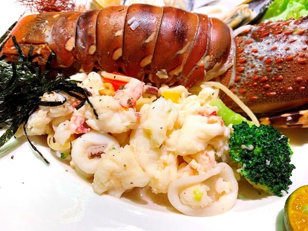 Oyami cafe:【Oyami cafe】台北西門町下午茶。義大利麵