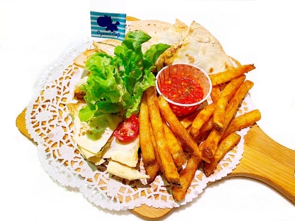 Oyami cafe:【Oyami cafe】台北西門町下午茶。義大利麵