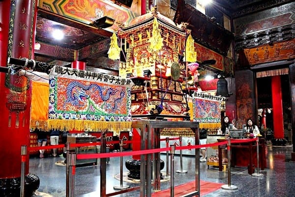 新營太子宮:【新營太子宮】祈福燈節晚會。太子爺公益悠遊卡