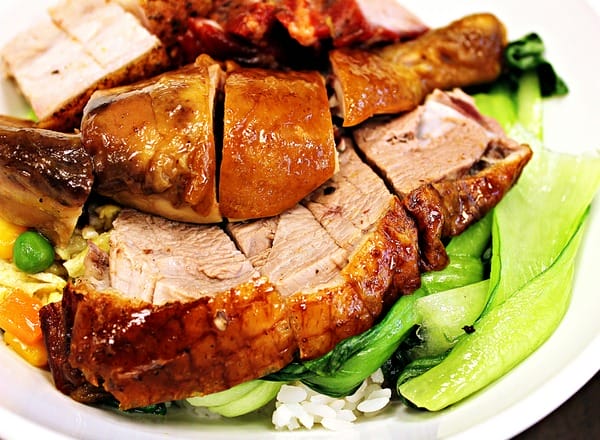 【榮華三寶飯惦】燒臘便當。捷運板橋站。新北食記