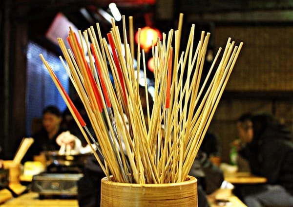 重慶麻辣串川串:【串川串】新竹東門市場。串串香。四川麻辣火鍋