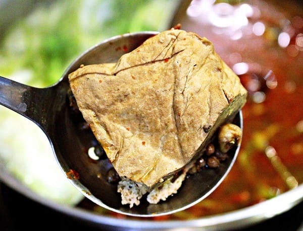 重慶麻辣串川串:【串川串】新竹東門市場。串串香。四川麻辣火鍋