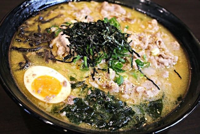 【鬼匠拉麵】龜山長庚店。桃園林口拉麵推薦。美食推薦