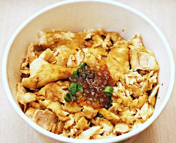 【松足養生館 康定店】全身按摩腳底按摩修腳皮。台北西門町三味食堂。鮭魚生魚片握壽司