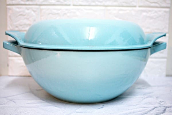 【摩堤MULTEE】28cm鑄鐵雙享鍋晶鑽藍。鑄鐵鍋推薦