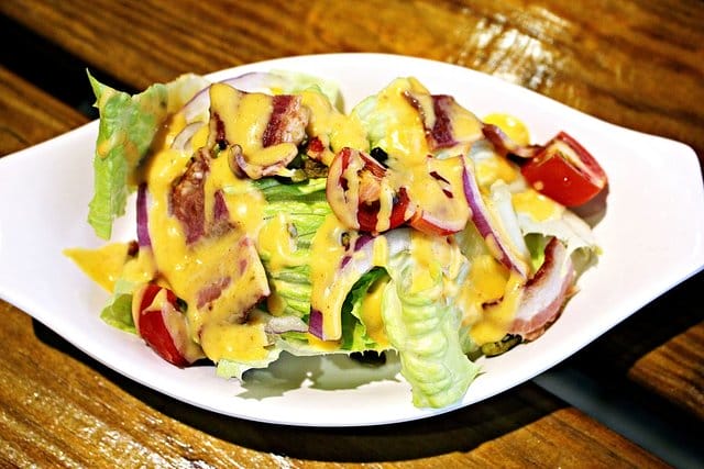 【沿海假期 coastal holiday】蘭嶼海景民宿餐廳酒吧。飛魚料理推薦。蘭嶼住宿推薦