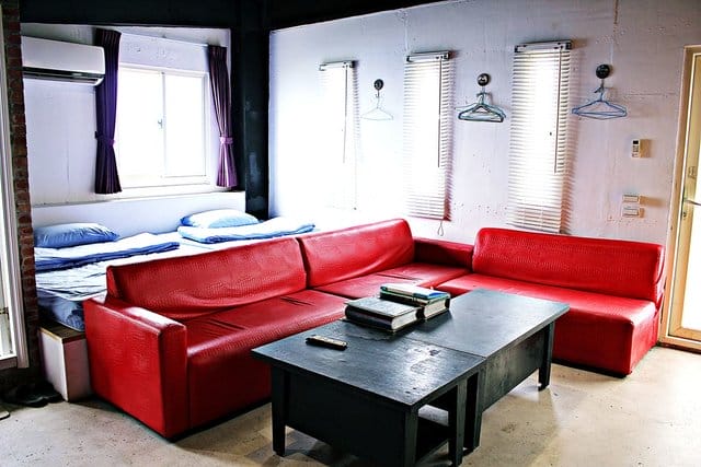 【沿海假期 coastal holiday】蘭嶼海景民宿餐廳酒吧。飛魚料理推薦。蘭嶼住宿推薦