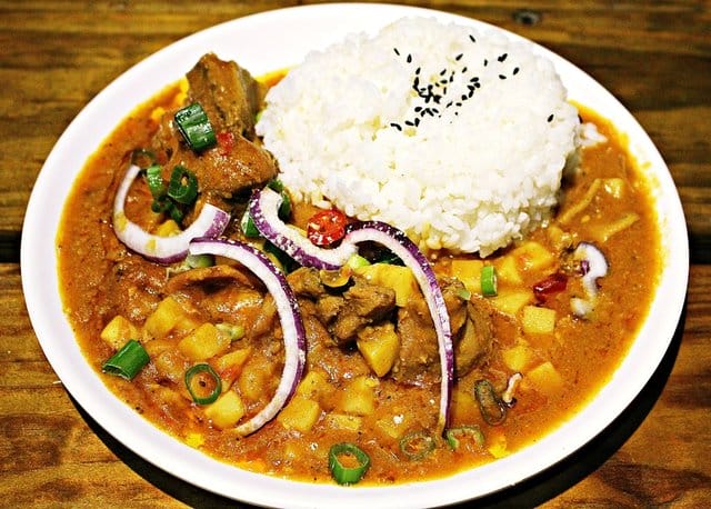 【沿海假期 coastal holiday】蘭嶼海景民宿餐廳酒吧。飛魚料理推薦。蘭嶼住宿推薦