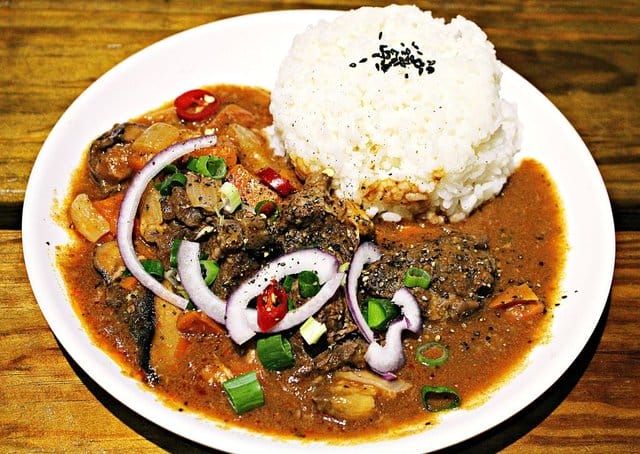 【沿海假期 coastal holiday】蘭嶼海景民宿餐廳酒吧。飛魚料理推薦。蘭嶼住宿推薦