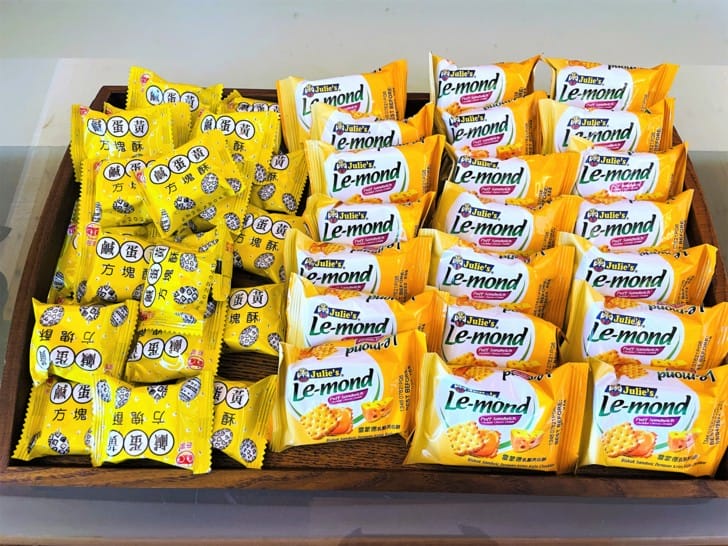 【潭心閣】花蓮鯉魚潭民宿螢火蟲住宿親子友善SUP立槳初體驗竟然在房間可以餵魚?!