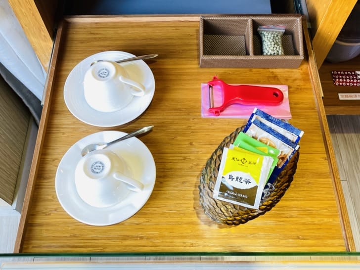 【潭心閣】花蓮鯉魚潭民宿螢火蟲住宿親子友善SUP立槳初體驗竟然在房間可以餵魚?!