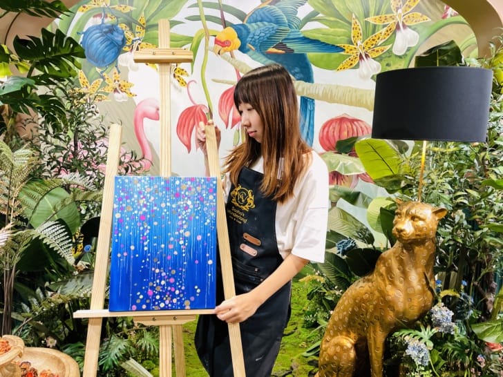【莎夏畫室Sasha’s Wonderland】壓克力畫零基礎畫室有適合新手的迷你班教學網美激推景點台北最美畫室