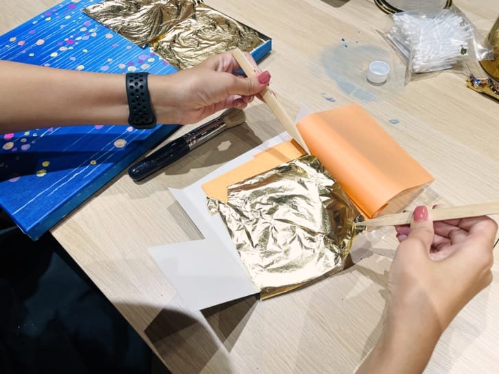 【莎夏畫室Sasha’s Wonderland】壓克力畫零基礎畫室有適合新手的迷你班教學網美激推景點台北最美畫室