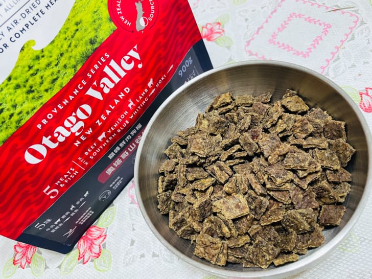 【ZIWI巔峰狗飼料】超強肉含量頂級飼料小臘腸咪咪一吃就愛上