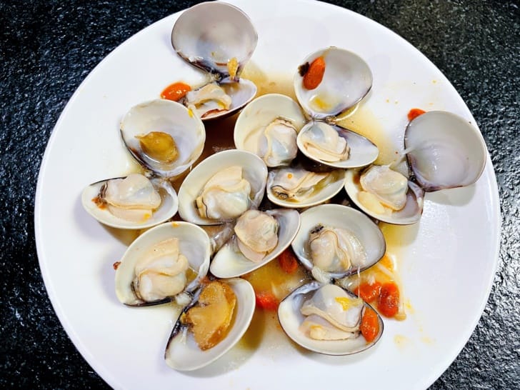 【肉多多火鍋。松山健康店】最歡樂最大火鍋集團火鍋迷必吃名店宵夜吃鍋首選樂多多集團大份量肉盤好滿足!