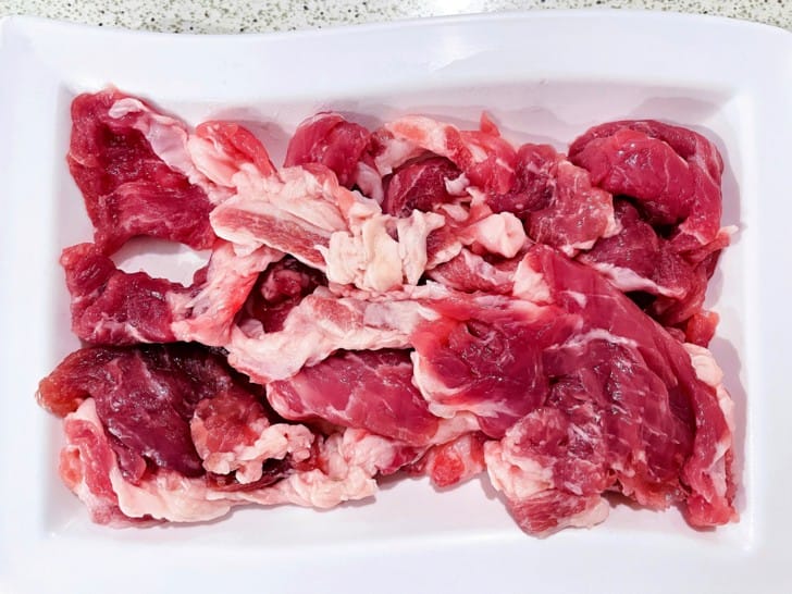 【二月牌沙茶爐】新莊溫體牛溫體豬巨大蒸籠海鮮塔新北新莊人氣汕頭火鍋