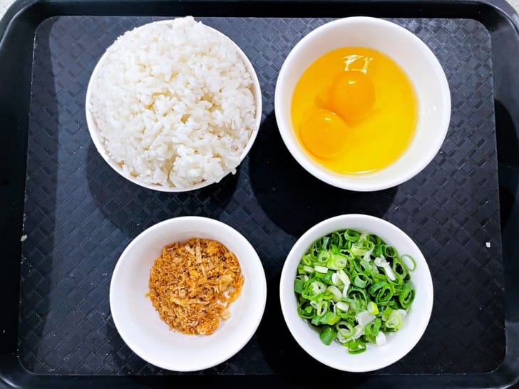 【二月牌沙茶爐】新莊溫體牛溫體豬巨大蒸籠海鮮塔新北新莊人氣汕頭火鍋