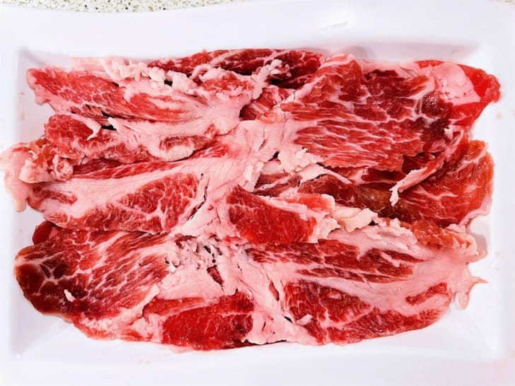 【二月牌沙茶爐】新莊溫體牛溫體豬巨大蒸籠海鮮塔新北新莊人氣汕頭火鍋