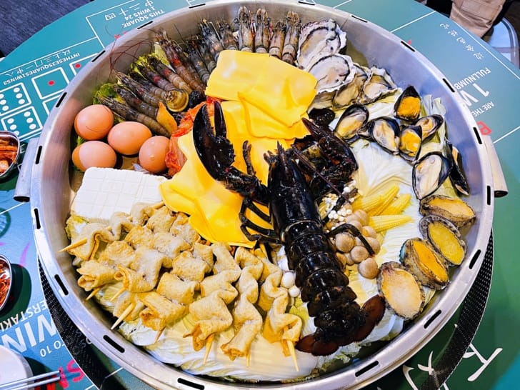 【韓蚌蚌海鮮研究院 해산물 연구소】超狂韓式海鮮部隊鍋新莊輔大美食強力推薦新北多人聚餐好所在