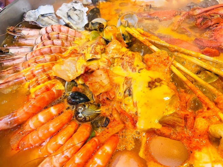 【韓蚌蚌海鮮研究院 해산물 연구소】超狂韓式海鮮部隊鍋新莊輔大美食強力推薦新北多人聚餐好所在