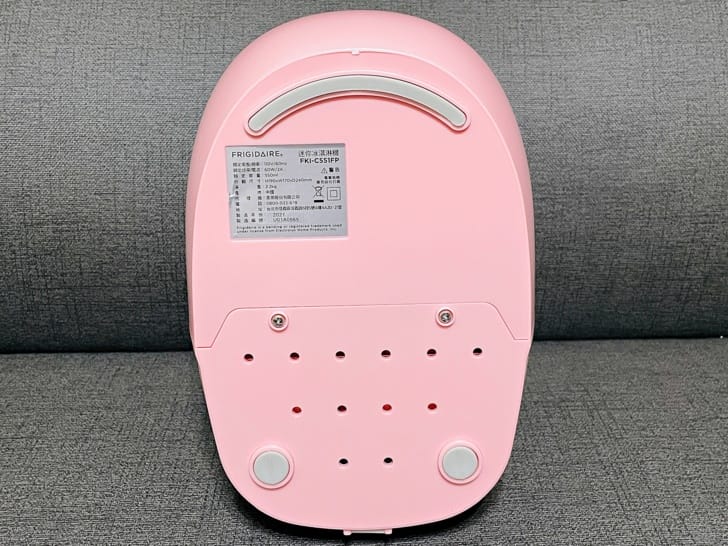 【美國Frigidaire富及第】-5度C冰淇淋機消暑冰淇淋自己DIY動手做自製冰淇淋免預冷即刻製作寵物也能吃的冰淇淋輕巧好攜帶露營神器