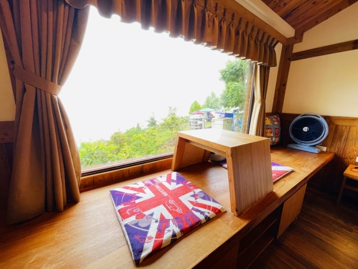 【事外桃源渡假山莊】南投清境熱門包棟民宿綠色雅築山景雙人房清境寵物毛小孩友善住宿到青青草原看綿羊秀不用十分鐘!