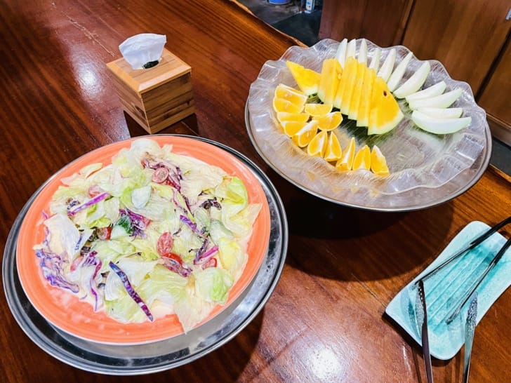 【事外桃源渡假山莊】南投清境熱門包棟民宿綠色雅築山景雙人房清境寵物毛小孩友善住宿到青青草原看綿羊秀不用十分鐘!