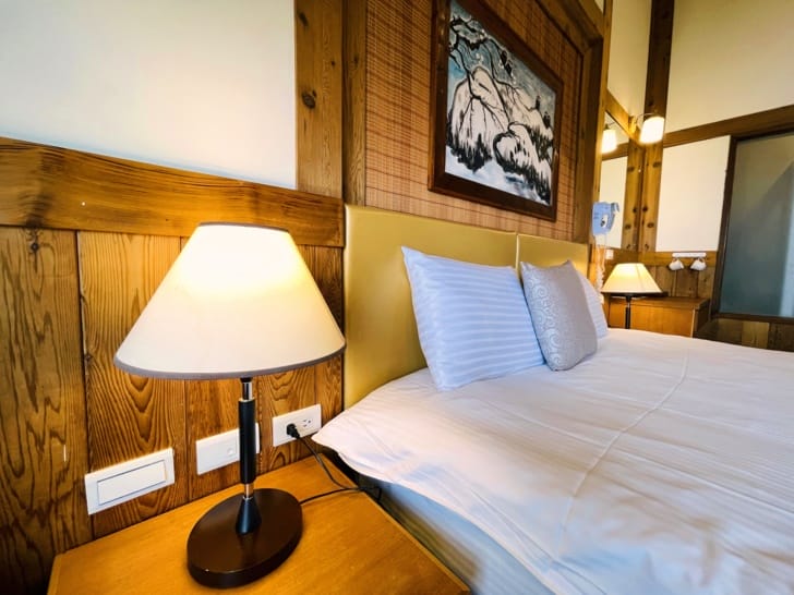 【事外桃源渡假山莊】南投清境熱門包棟民宿綠色雅築山景雙人房清境寵物毛小孩友善住宿到青青草原看綿羊秀不用十分鐘!