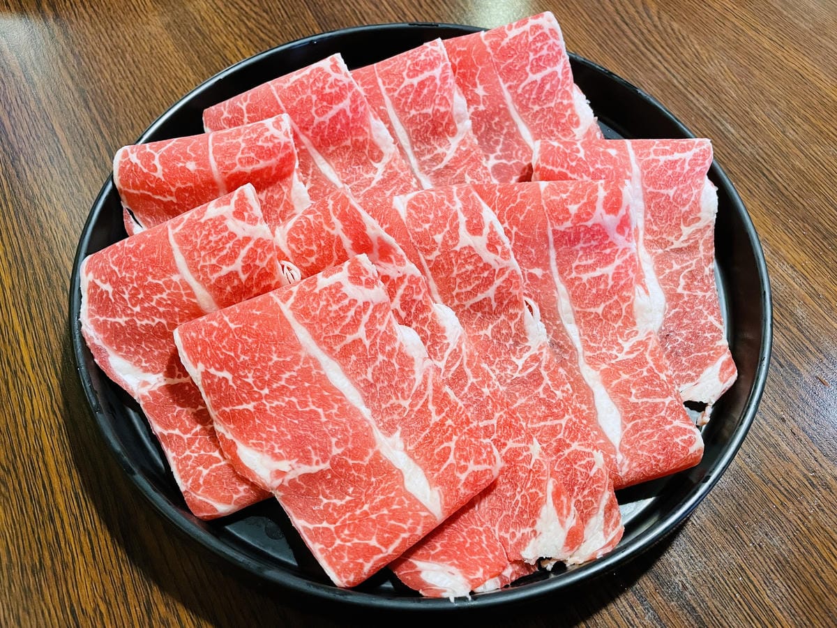 【狂一鍋三重重新店】傳統客家鹹湯圓vs古早味排骨酥,台客尚愛的新台式火鍋!台灣狂潮火鍋店最潮台味『狂一鍋』- 樂多多集團旗下爆紅名店