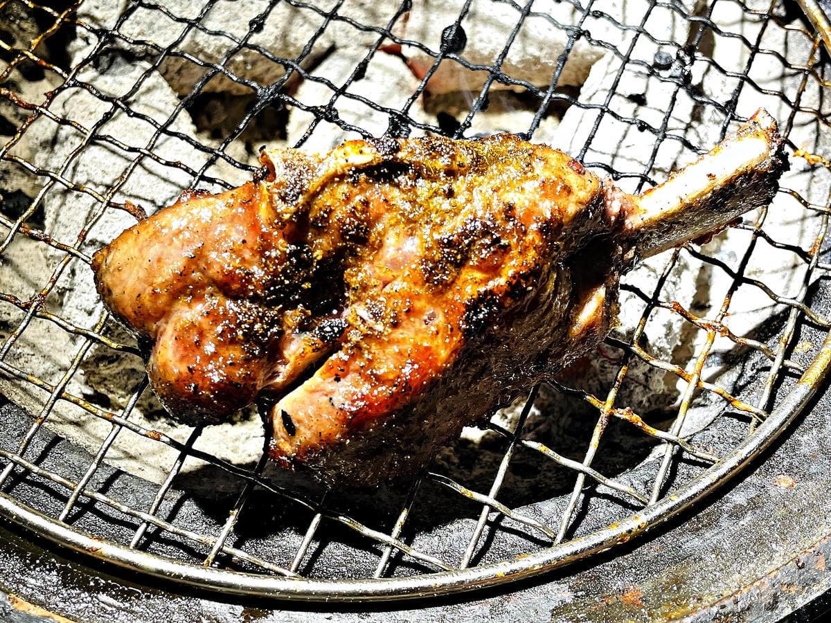 【狂一鍋三重重新店】傳統客家鹹湯圓vs古早味排骨酥,台客尚愛的新台式火鍋!台灣狂潮火鍋店最潮台味『狂一鍋』- 樂多多集團旗下爆紅名店