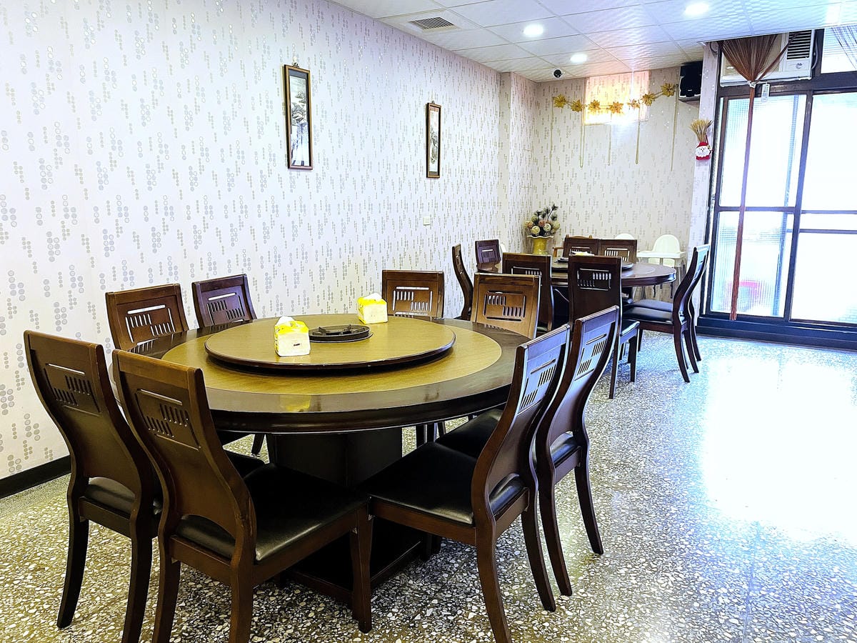 IMG_0833.JPG IMG_0833.JPG